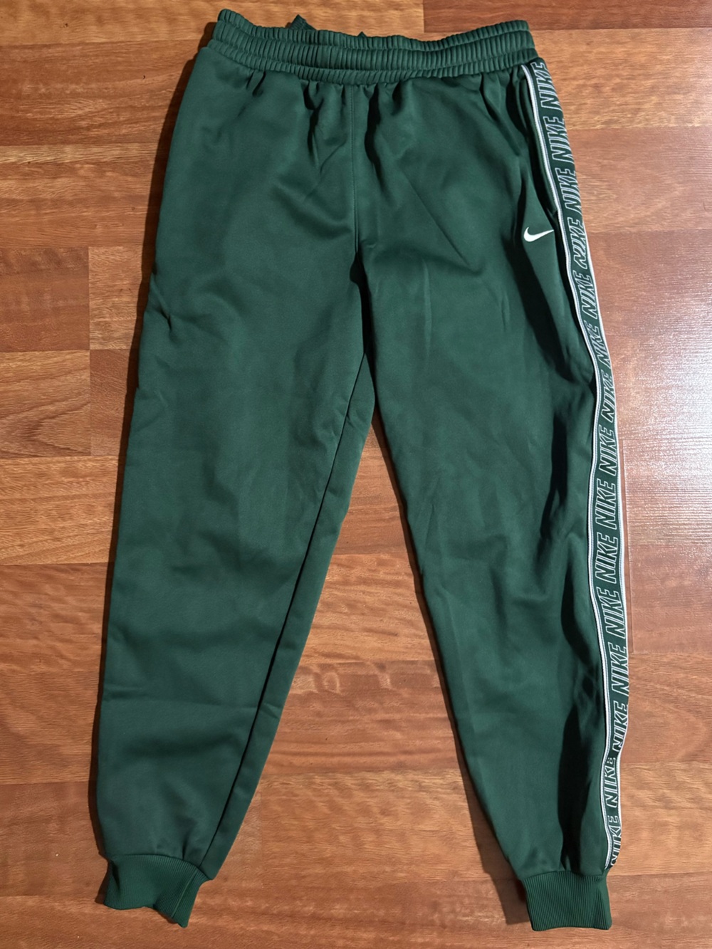 Nike Dri Fit Sweatpants with Logo Hunter Green Boys Size Medium 10-12